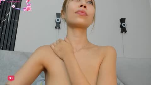 Rosie online show from March 26, 1:17 pm