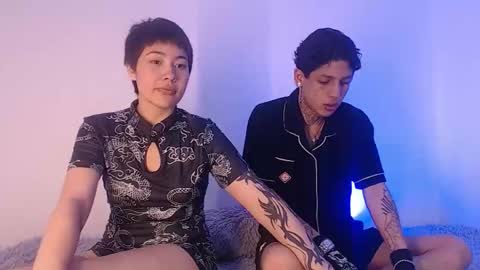 Snapshot of sebas_and_mila chatting on October 19, 7:42 am CAMILA Y SEBASTIAN online show from October 19, 7:42 am