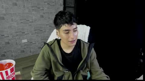 Snapshot of sebas_rosse chatting on July 2, 3:23 am sebastian online show from July 2, 3:23 am