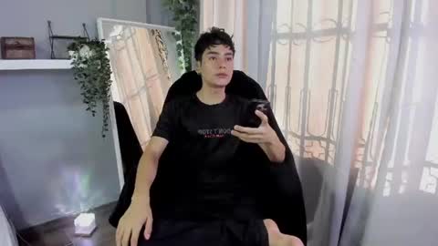 Snapshot of sebas_rosse chatting on July 15, 9:53 pm sebastian online show from July 15, 9:53 pm