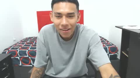 Snapshot of sebasbight chatting on September 20, 7:59 pm sebasbight online show from September 20, 7:59 pm