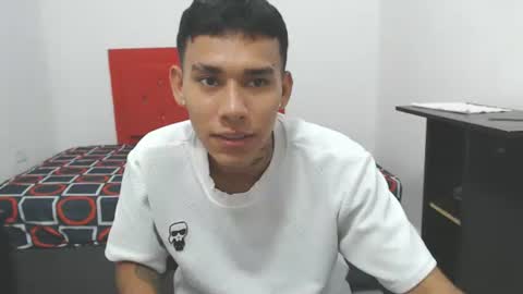 Snapshot of sebasbight chatting on September 23, 8:12 pm sebasbight online show from September 23, 8:12 pm