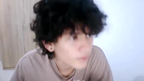 sebasboy02 online show from April 3, 10:19 pm