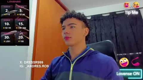 Snapshot of sebascuterouss chatting on July 5, 1:07 pm sebas 3 online show from July 5, 1:07 pm