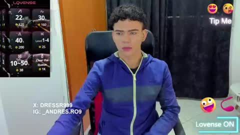 Snapshot of sebascuterouss chatting on July 6, 12:02 pm sebas 3 online show from July 6, 12:02 pm