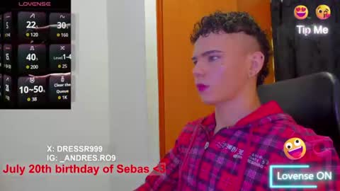 Snapshot of sebascuterouss chatting on July 18, 12:31 pm sebas 3 online show from July 18, 12:31 pm
