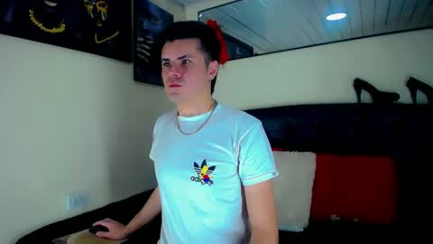 Sebastian online show from November 5, 3:56 pm