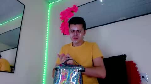 Sebastian online show from December 17, 11:38 am