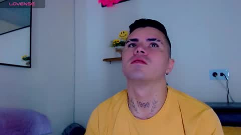 Sebastian online show from December 21, 3:52 pm