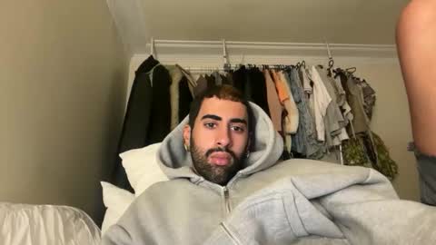 sebastianalll online show from April 3, 9:18 am