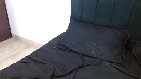 Sebastiano online show from December 6, 7:54 am