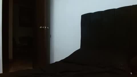 Sebastiano online show from December 20, 4:20 am