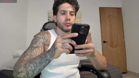 Lucian Sinclair online show from July 15, 2:17 am