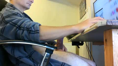 Snapshot of sebastianspalding450 chatting on July 15, 8:52 am sebastianspalding450 online show from July 15, 8:52 am