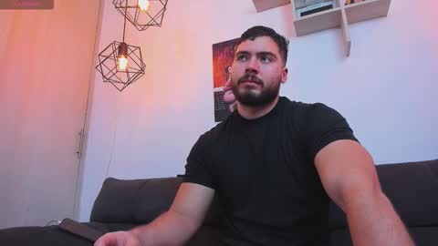 Instagram jeanpaulfit  online show from February 26, 6:18 pm