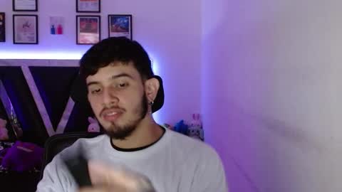 Snapshot of sebasxxl12 chatting on October 20, 3:56 pm Sebas online show from October 20, 3:56 pm