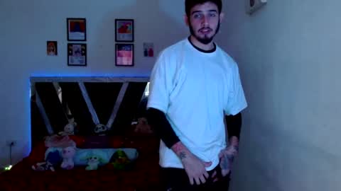 Sebas online show from May 17, 8:16 pm