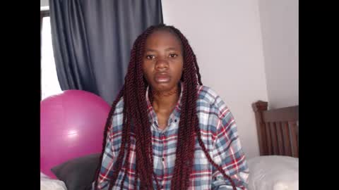 Snapshot of sebatrishaa chatting on September 21, 5:53 am sebatrishaa online show from September 21, 5:53 am