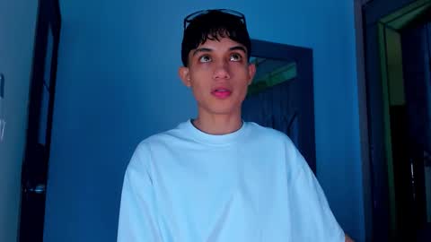 Sebastian online show from February 10, 9:08 pm