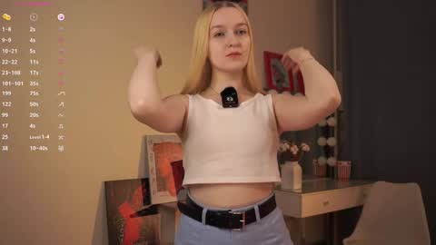 Snapshot of sebrinarainha chatting on October 18, 7:58 pm Rina online show from October 18, 7:58 pm