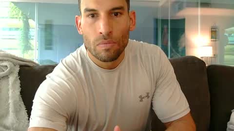 Sebastian Royce online show from August 4, 7:38 pm