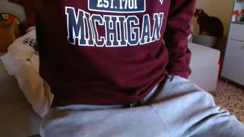 Snapshot of sebseb71 chatting on November 1, 7:38 pm sebseb71 online show from November 1, 7:38 pm