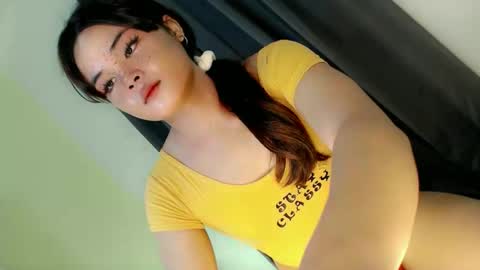 kwen online show from September 18, 8:55 pm