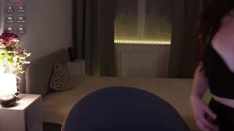 Snapshot of secret_eve chatting on March 23, 11:20 pm secret_eve online show from March 23, 11:20 pm