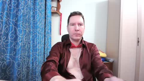 Snapshot of secret_lover_xxx chatting on December 3, 6:26 am Secret lover XXX online show from December 3, 6:26 am