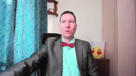 Snapshot of secret_lover_xxx chatting on February 5, 8:00 am Secret lover XXX online show from February 5, 8:00 am