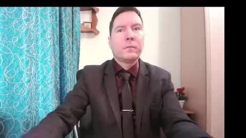 Snapshot of secret_lover_xxx chatting on October 31, 8:04 am Secret lover XXX online show from October 31, 8:04 am