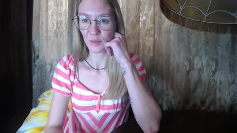 Snapshot of secretcandy222 chatting on January 20, 11:24 am secretcandy222 online show from January 20, 11:24 am