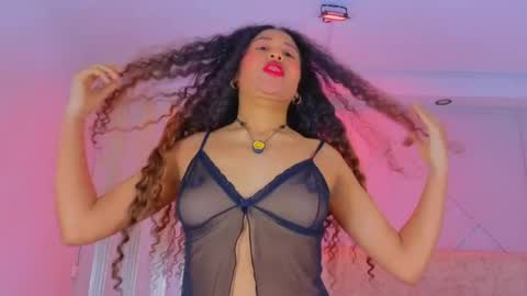 secretestrell online show from June 8, 3:18 am