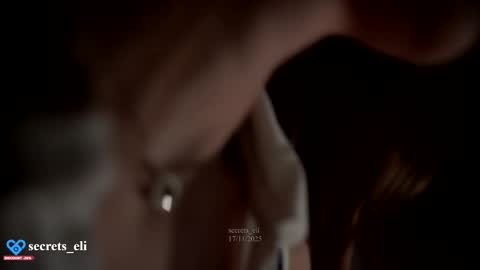 Eliz online show from November 17, 4:35 pm