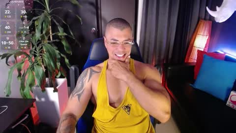 Snapshot of seddy_ chatting on March 22, 7:23 am sed online show from March 22, 7:23 am