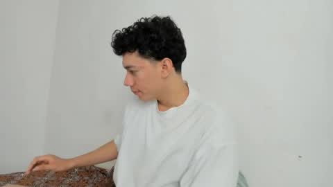 Snapshot of seder_4 chatting on June 20, 6:22 pm Sebas online show from June 20, 6:22 pm