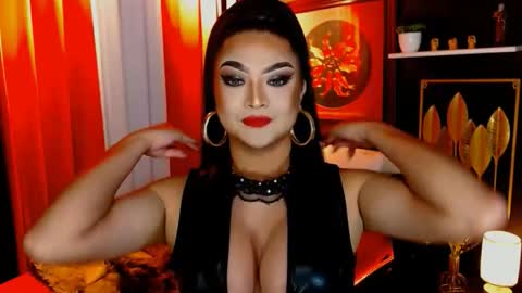 seducinglinda online show from June 7, 9:13 am