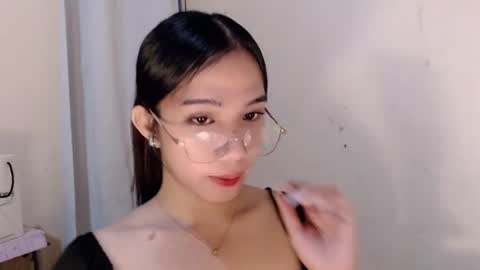 Snapshot of seductive_abia chatting on June 28, 6:25 pm JUST CALL ME ABIA online show from June 28, 6:25 pm