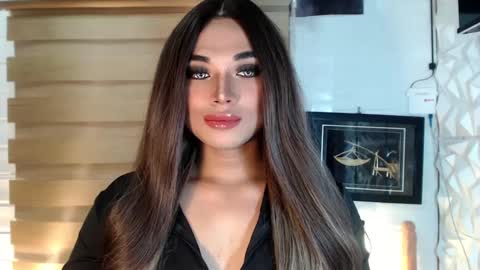 Deluxe online show from March 4, 6:58 am