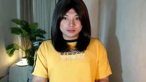 Deluxe online show from March 1, 6:48 am