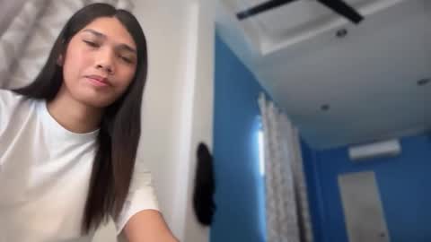 sara online show from October 13, 12:21 am