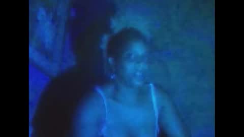 SeductressGem online show from April 19, 6:35 am