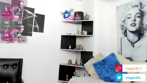 seelena_f online show from December 4, 10:35 am