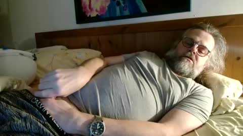 sehr_gespannt online show from February 2, 6:26 am