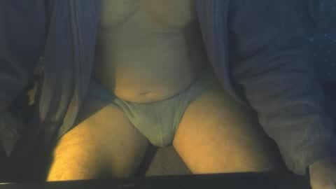 Snapshot of seigneurdc09 chatting on September 18, 6:26 am seigneurdc09 online show from September 18, 6:26 am