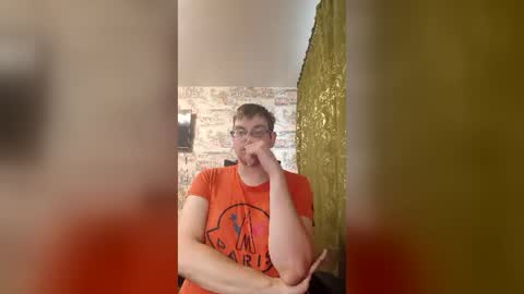 seksiboy854064 online show from July 8, 6:01 pm