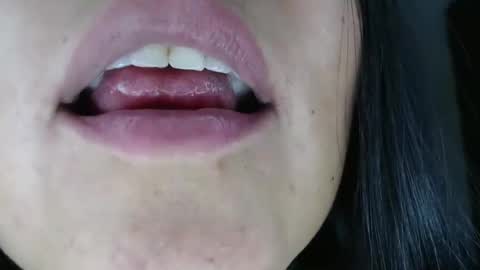 Snapshot of selena__angel chatting on December 19, 10:24 am Gaby but call me selena instagram sele04angel1 online show from December 19, 10:24 am