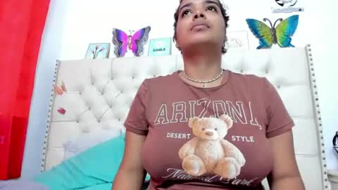 Snapshot of selena_beautyy chatting on July 13, 7:05 pm selena_beautyy online show from July 13, 7:05 pm