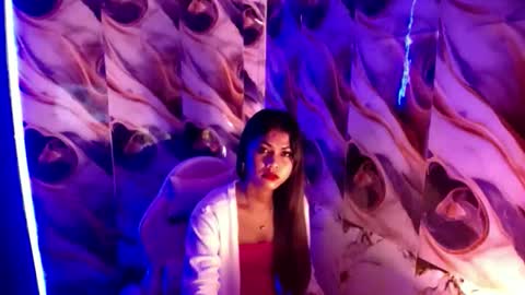 selena_fox2000 online show from March 22, 10:46 pm