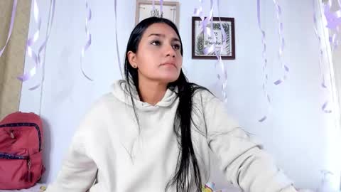 Snapshot of selena_jhonson1 chatting on February 16, 1:51 pm Karen online show from February 16, 1:51 pm